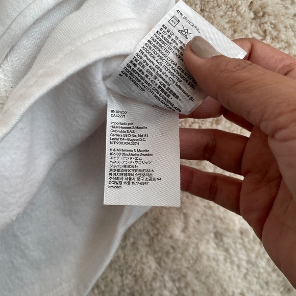 H&M Hoodie Womens Size M White Warm Lining Long Sleeve Crop Top - Picture 5 of 10